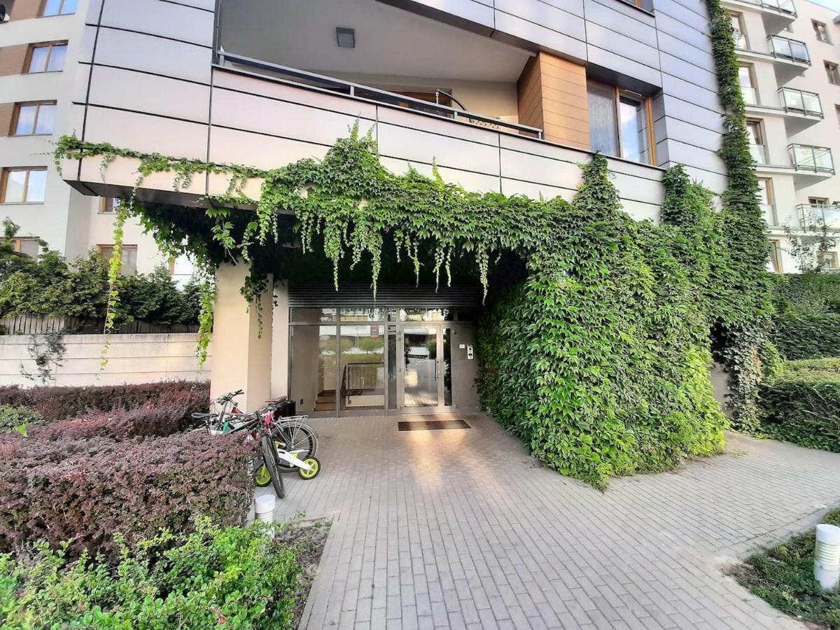 Airport Residence Amber Warsaw Exterior photo