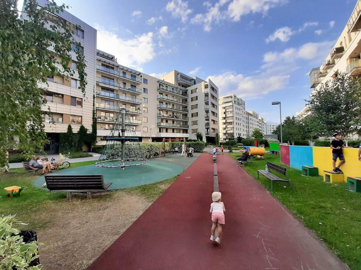 Airport Residence Amber Warsaw Exterior photo